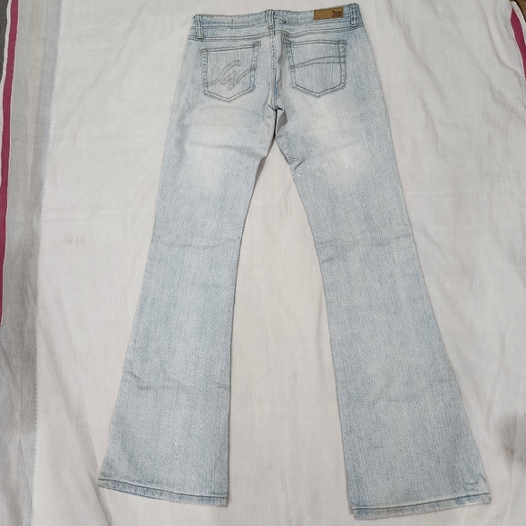 Bell Bottom Jeans - Picture 4 of 4
